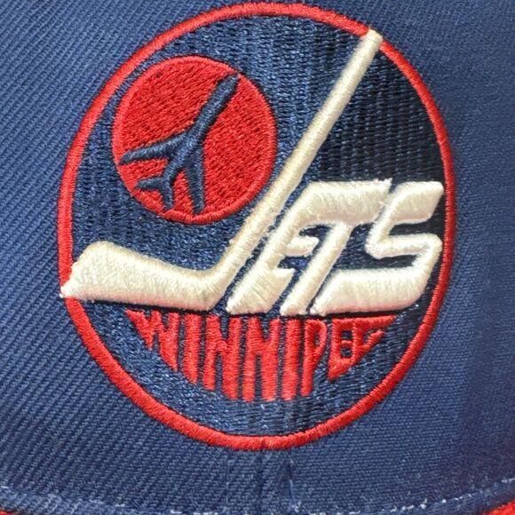 Mitchell & Ness Vintage Hockey Winnipeg Jets Wool Snapback Hat Blue/Red - Picture 11 of 15